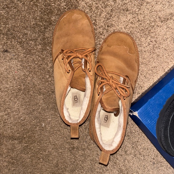 Ugg Neumel men’s boots - Picture 2 of 2